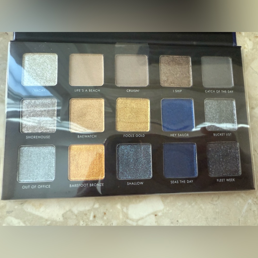 Milani - Gilded Coast Eyeshadow Palette